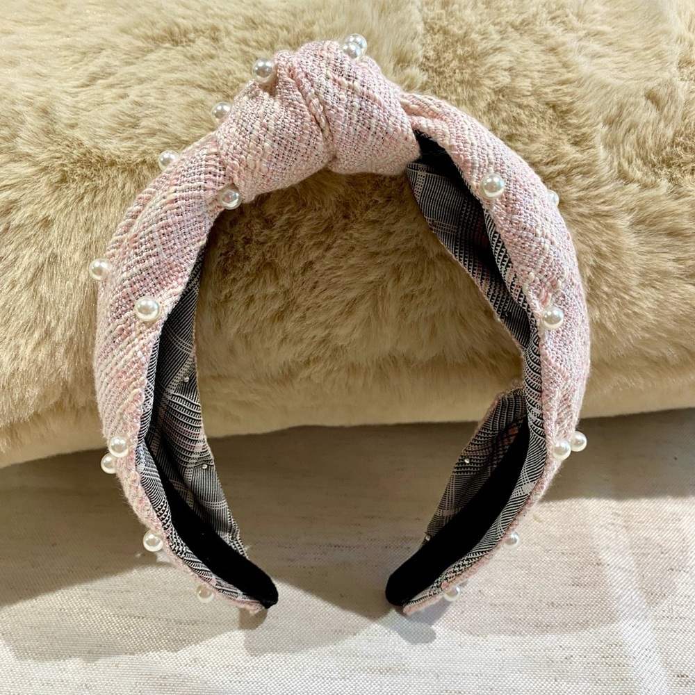 Elegant Pink Pearl-Embellished Headband - Picture 3 of 4